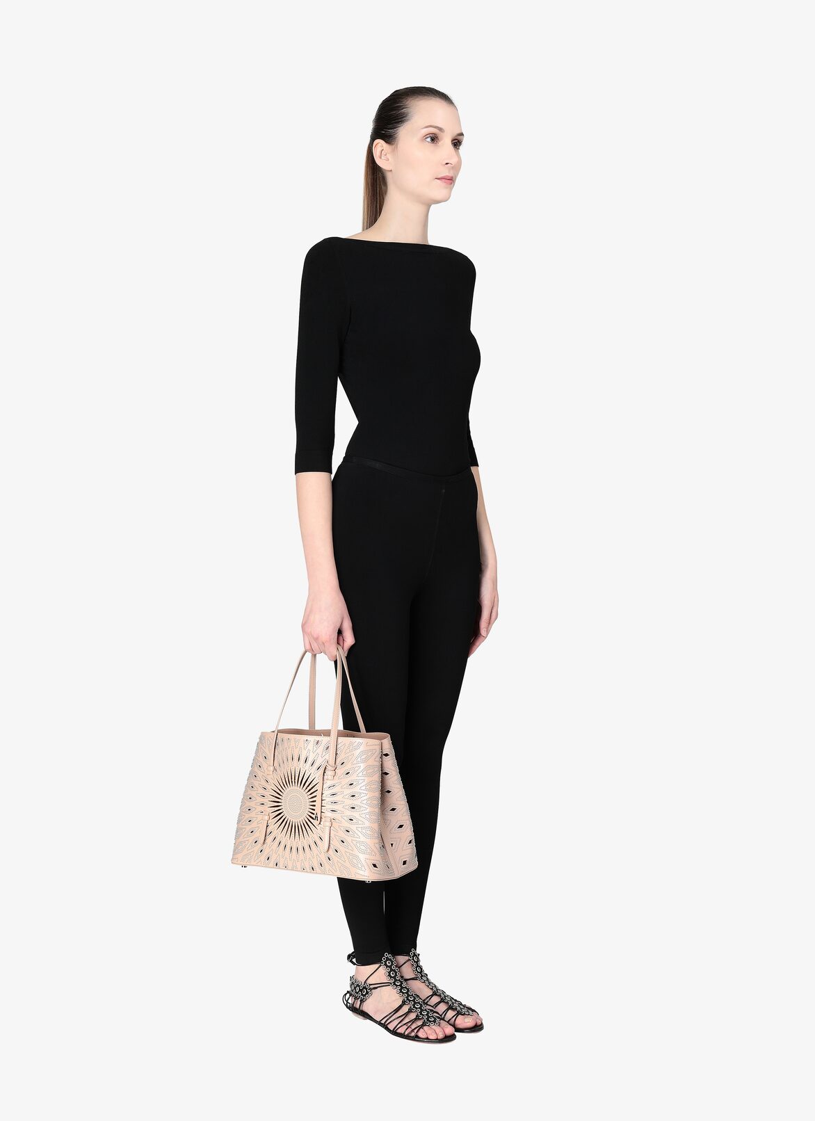 MINA MEDIUM CUIR LUX CERAMIQUE SABLE ALAÏA SABLE  MINA MEDIUM CUIR LUX CERAMIQUE SABLE